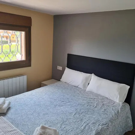 בית כפרי Loft Y Casa Habitaciones En Gijon גיחון